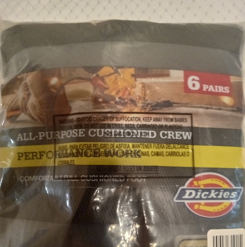 Dickies All-Purpose Work Stain Resister Crew Socks(size 6-12)